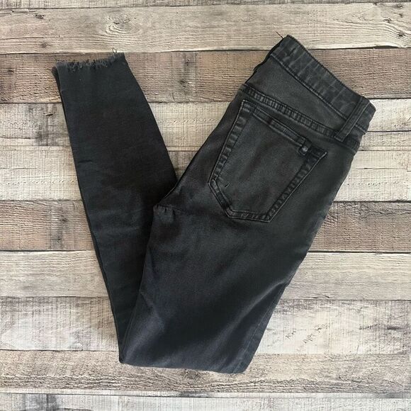 Joe's Jeans Denim - Joe’s Jeans Women’s Black Wash Raw Hem Skinny Jeans | 26